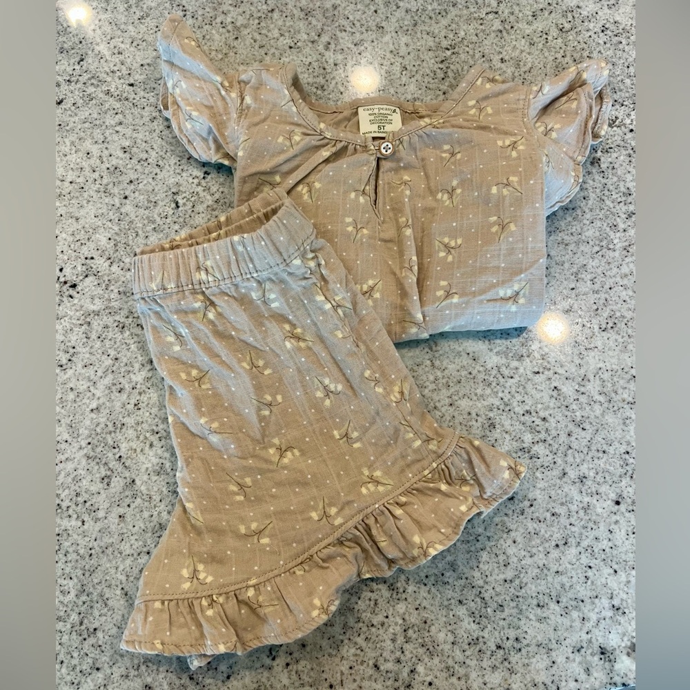 Easy Peasy outfit little girl 5T